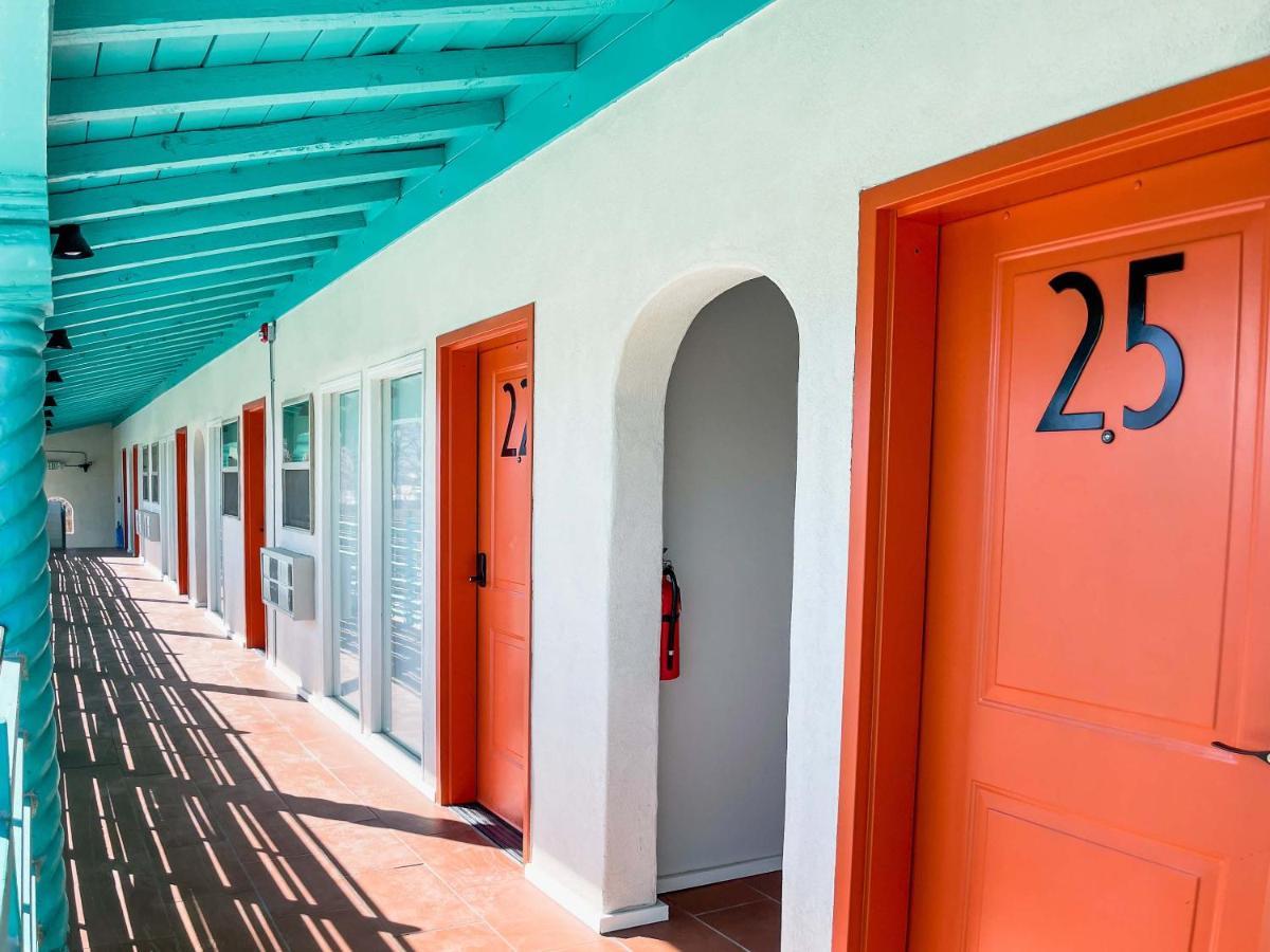 Taos Motor Lodge Ranchos de Taos Экстерьер фото