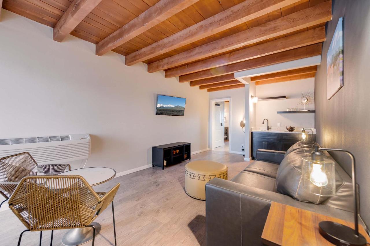 Taos Motor Lodge Ranchos de Taos Экстерьер фото