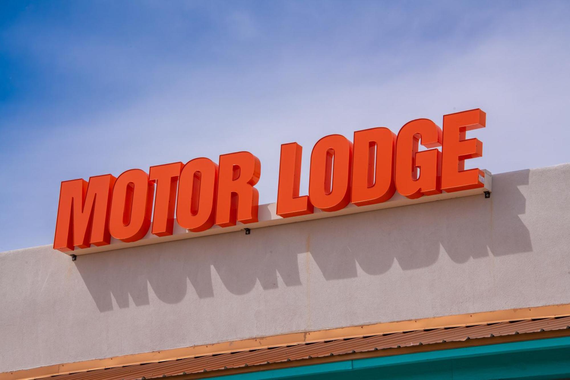 Taos Motor Lodge Ranchos de Taos Экстерьер фото